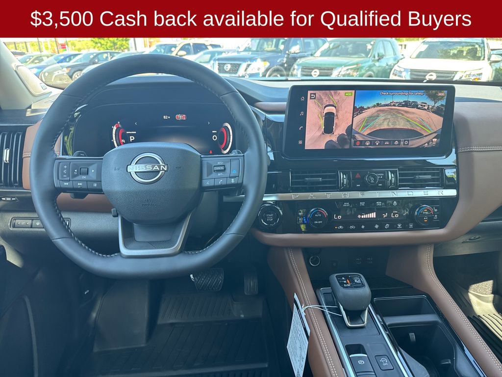 New 2026 Nissan Pathfinder Platinum image 23
