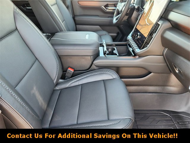 New 2026 GMC Yukon Denali w/ Sun & Power Step Package image 10