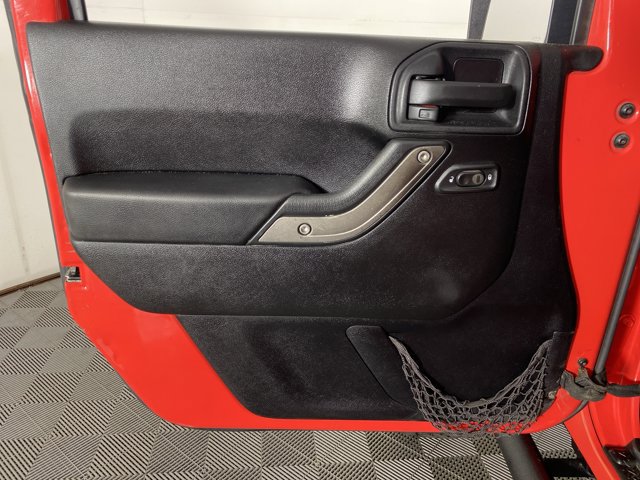 Used 2013 Jeep Wrangler Unlimited Sport AWD/4WD image 10