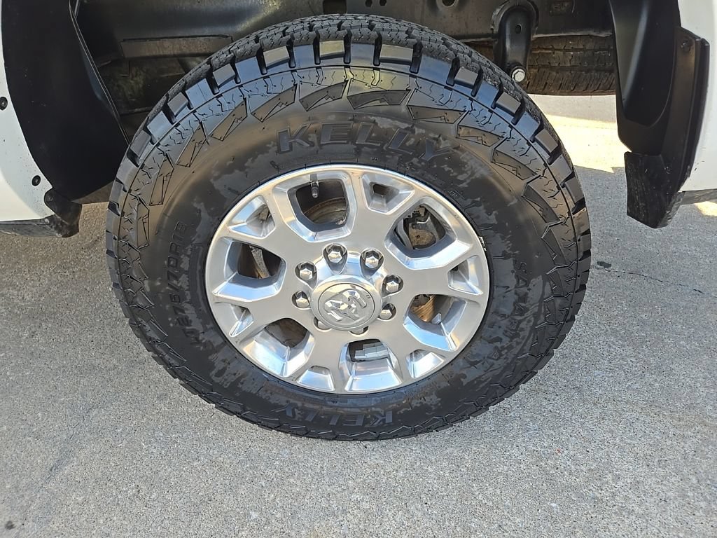Used 2022 RAM 2500 Laramie AWD/4WD image 30