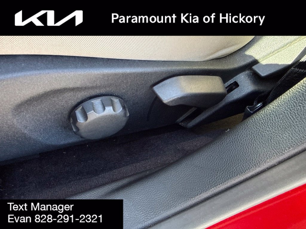 Used 2020 Ford Fusion S FWD image 18