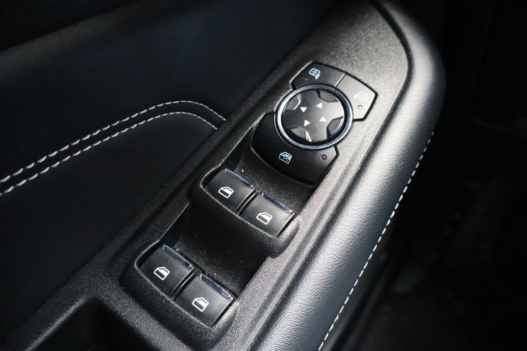 Used 2024 Ford Edge Titanium image 20