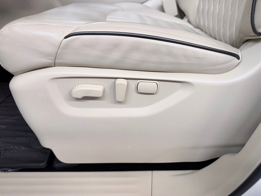 Certified 2024 INFINITI QX80 Sensory image 11