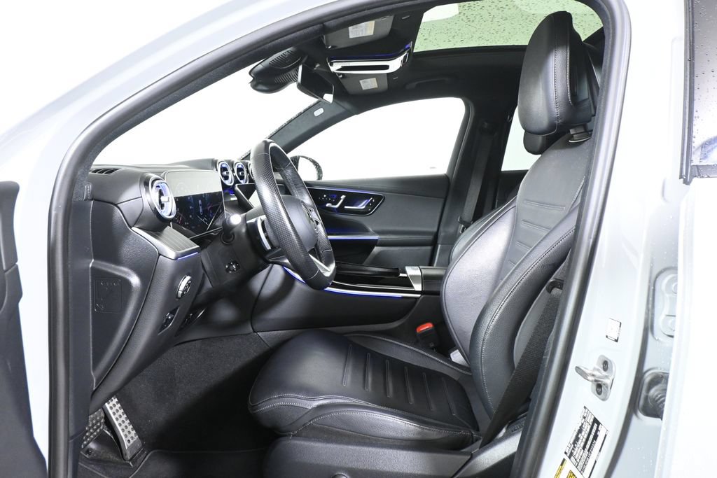 Certified 2025 Mercedes-Benz GLC 300 4MATIC image 3
