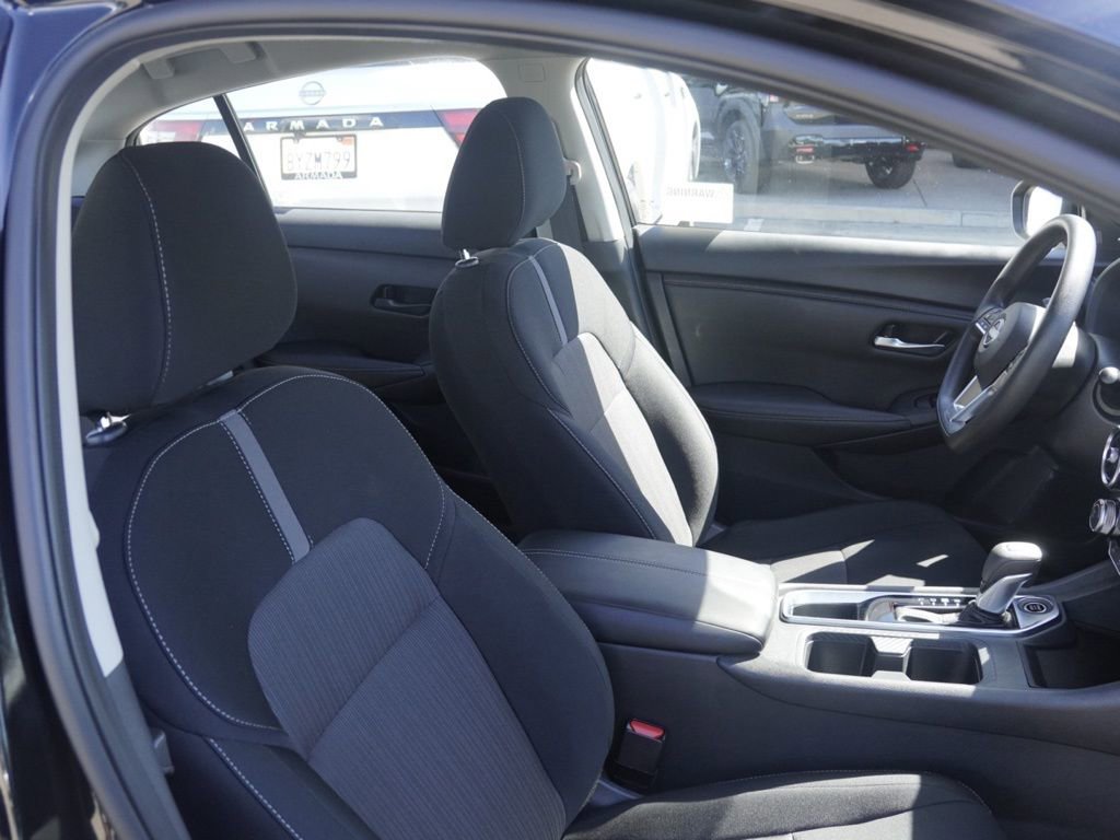 Certified 2025 Nissan Sentra SV image 17