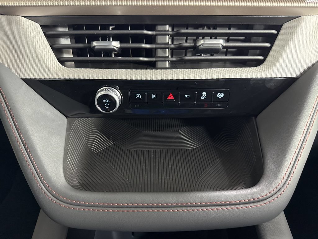 New 2026 Ford Explorer Active AWD/4WD image 26