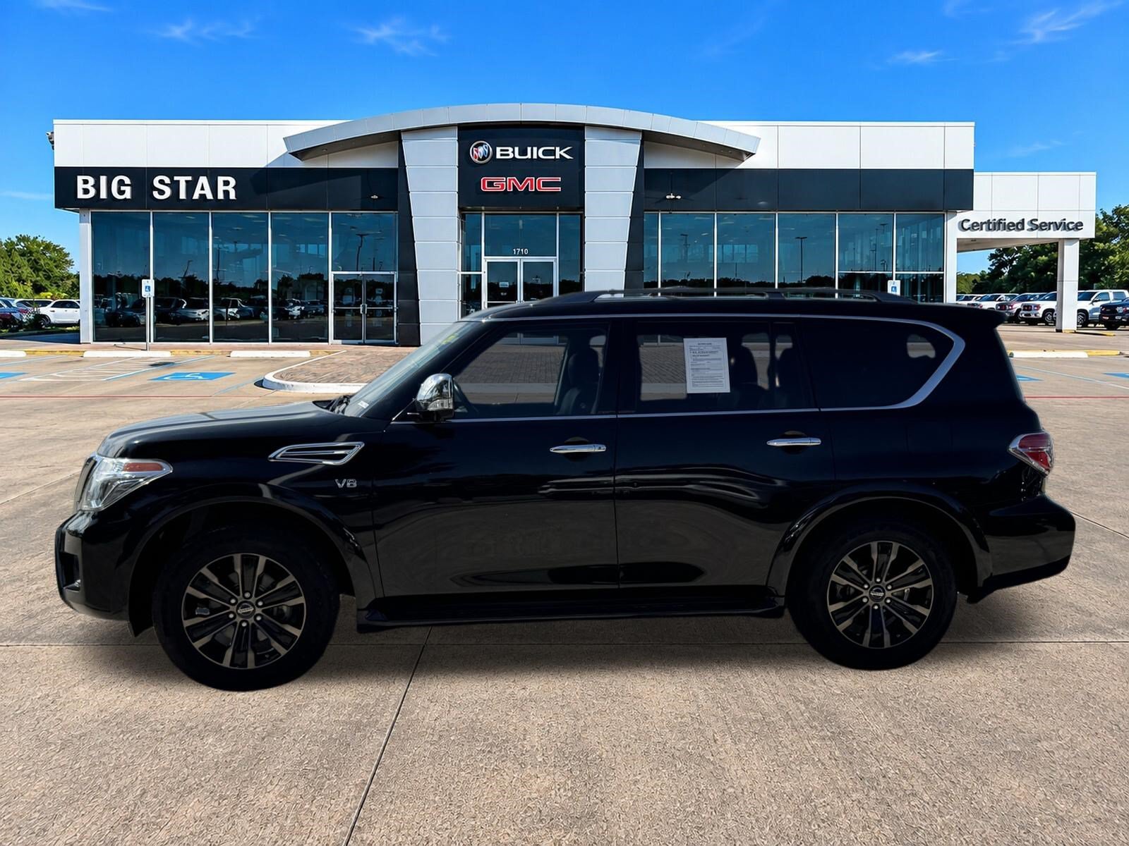 Used 2020 Nissan Armada Platinum w/ Captain's Chairs Package RWD image 3