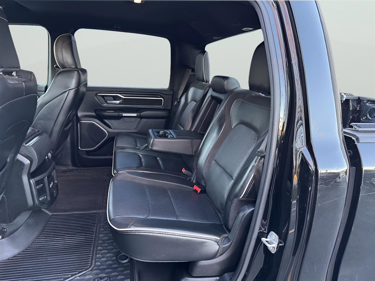 Used 2023 RAM 1500 Laramie image 17