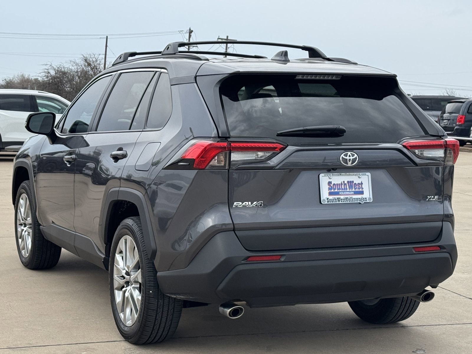 Used 2025 Toyota RAV4 XLE Premium image 6