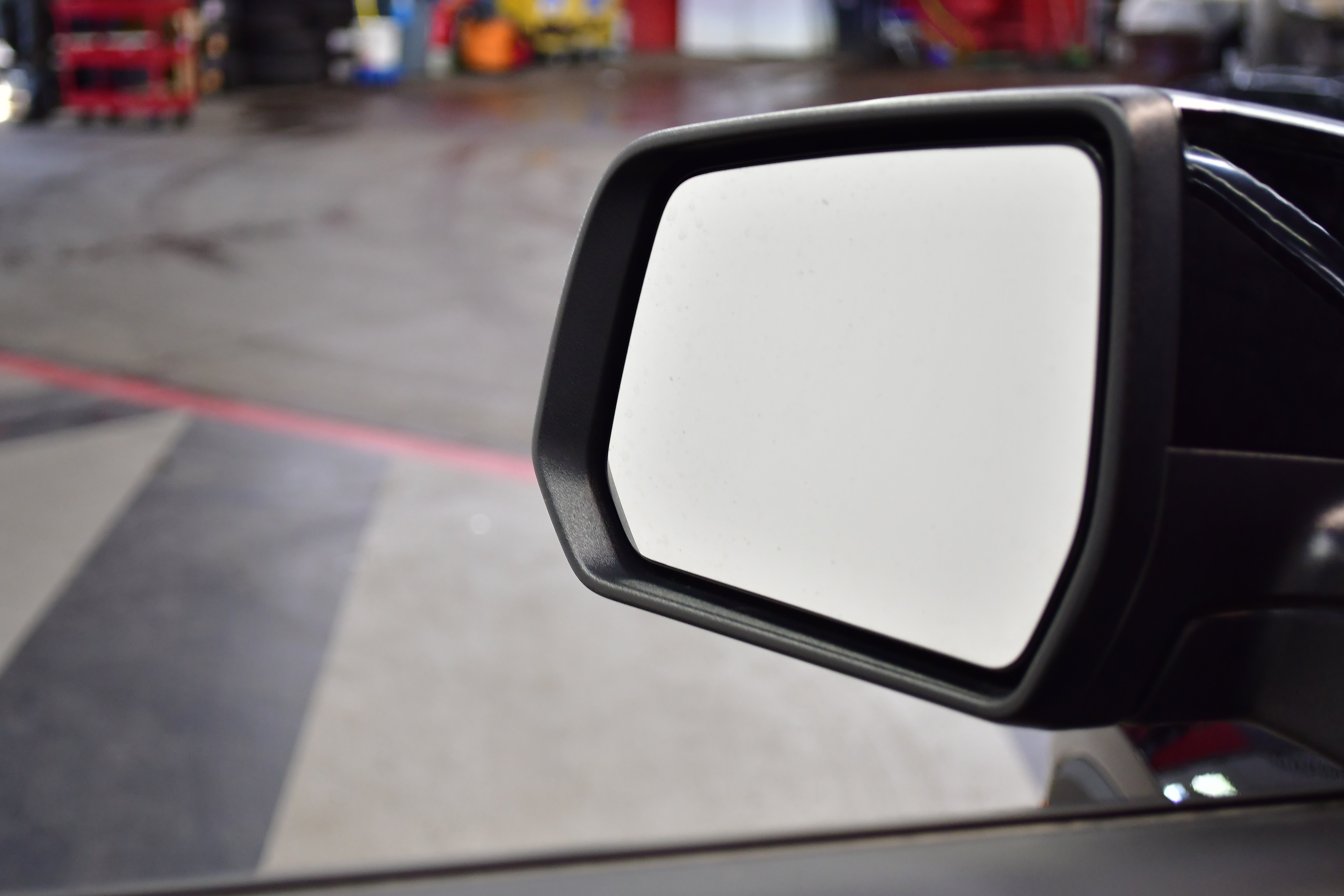 Used 2023 Chevrolet Traverse LS FWD image 13