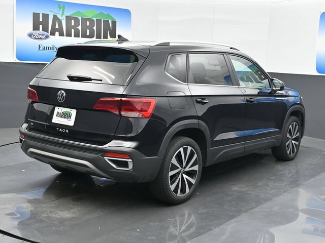 Used 2022 Volkswagen Taos SE FWD image 5
