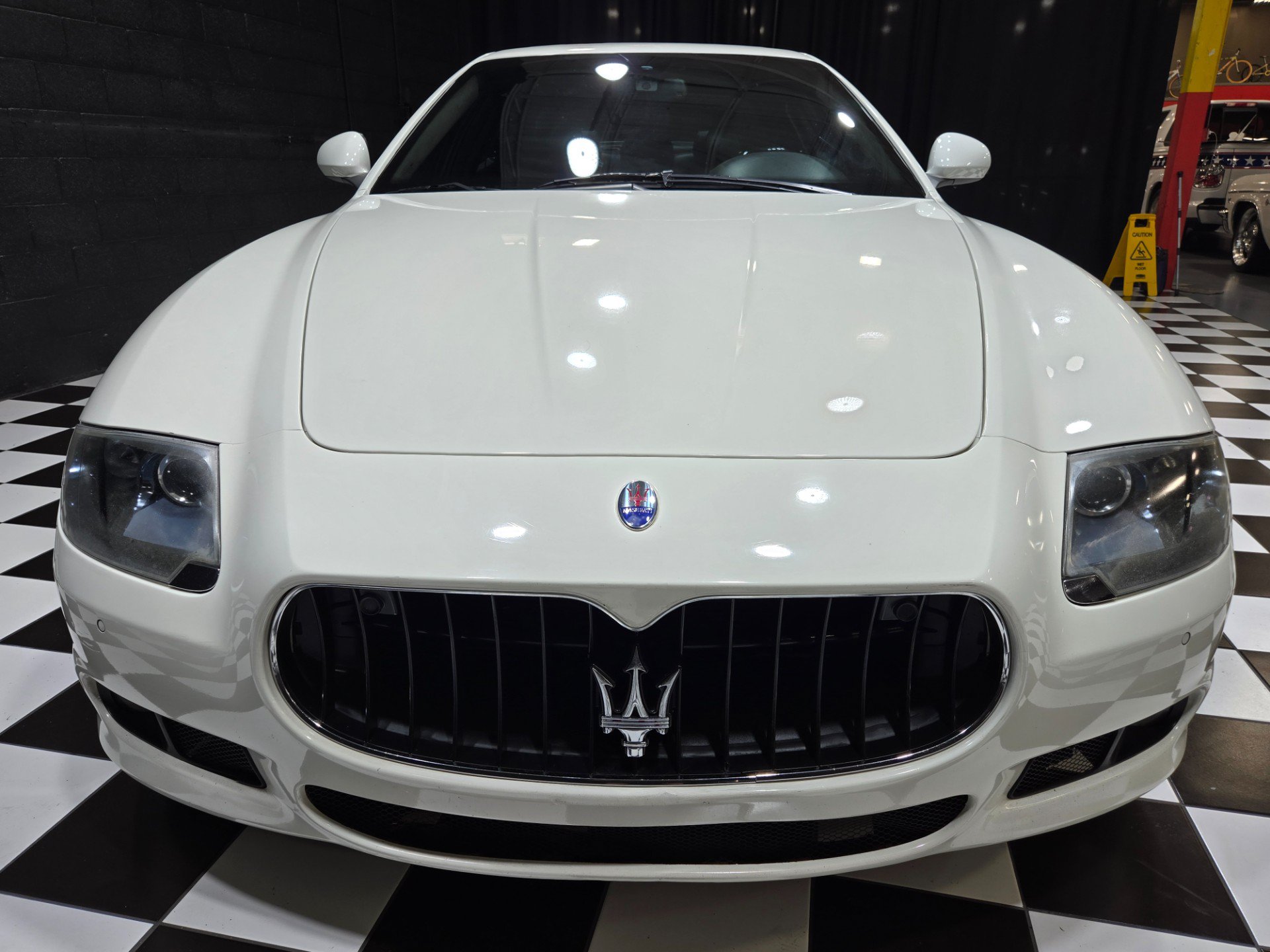 Used 2012 Maserati Quattroporte S RWD image 46