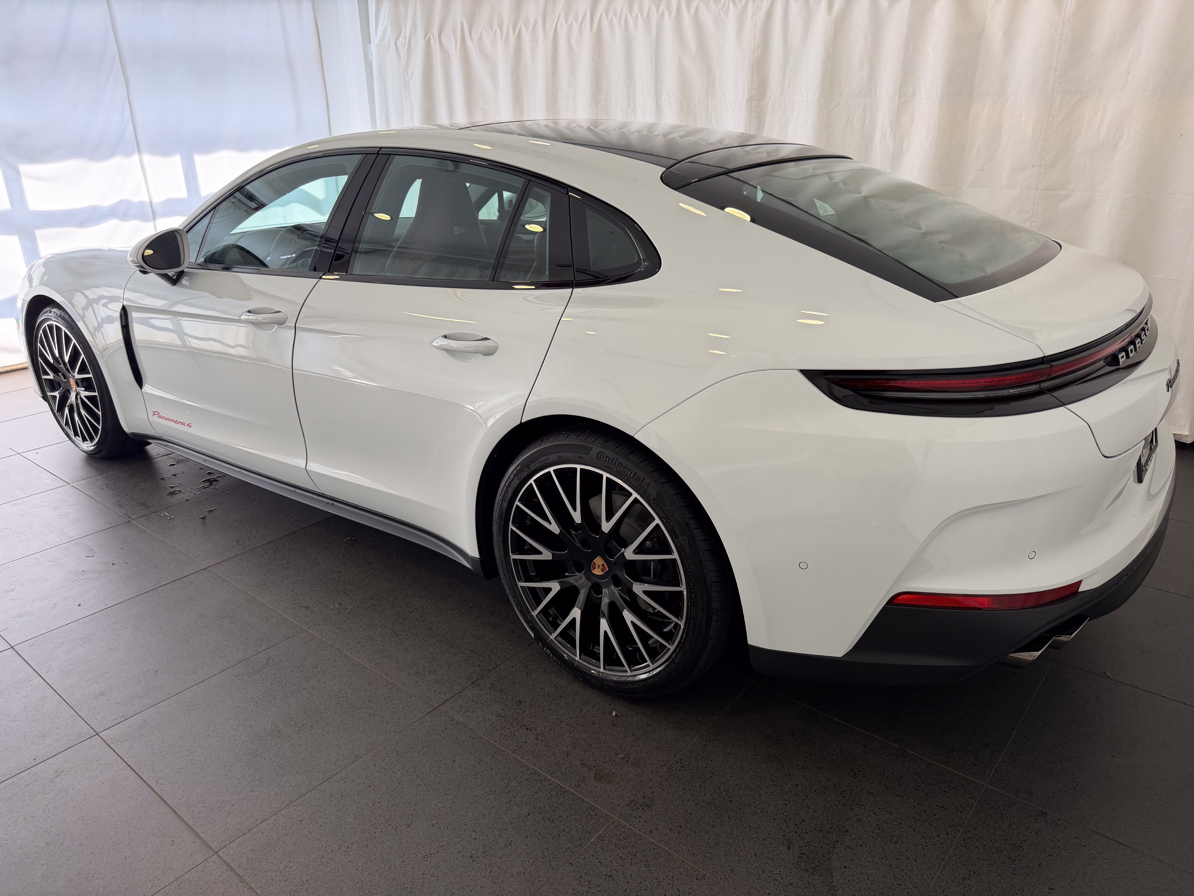 New 2026 Porsche Panamera 4 AWD/4WD image 3