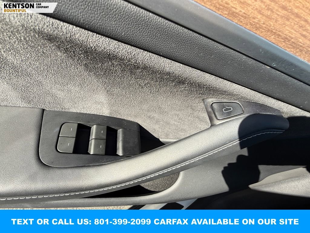 Used 2022 Tesla Model Y Long Range image 20