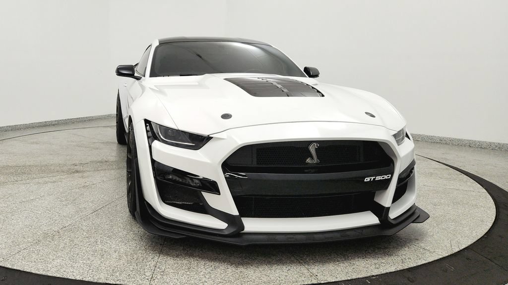 Used 2020 Ford Mustang Shelby GT500 w/ Technology Package RWD image 8