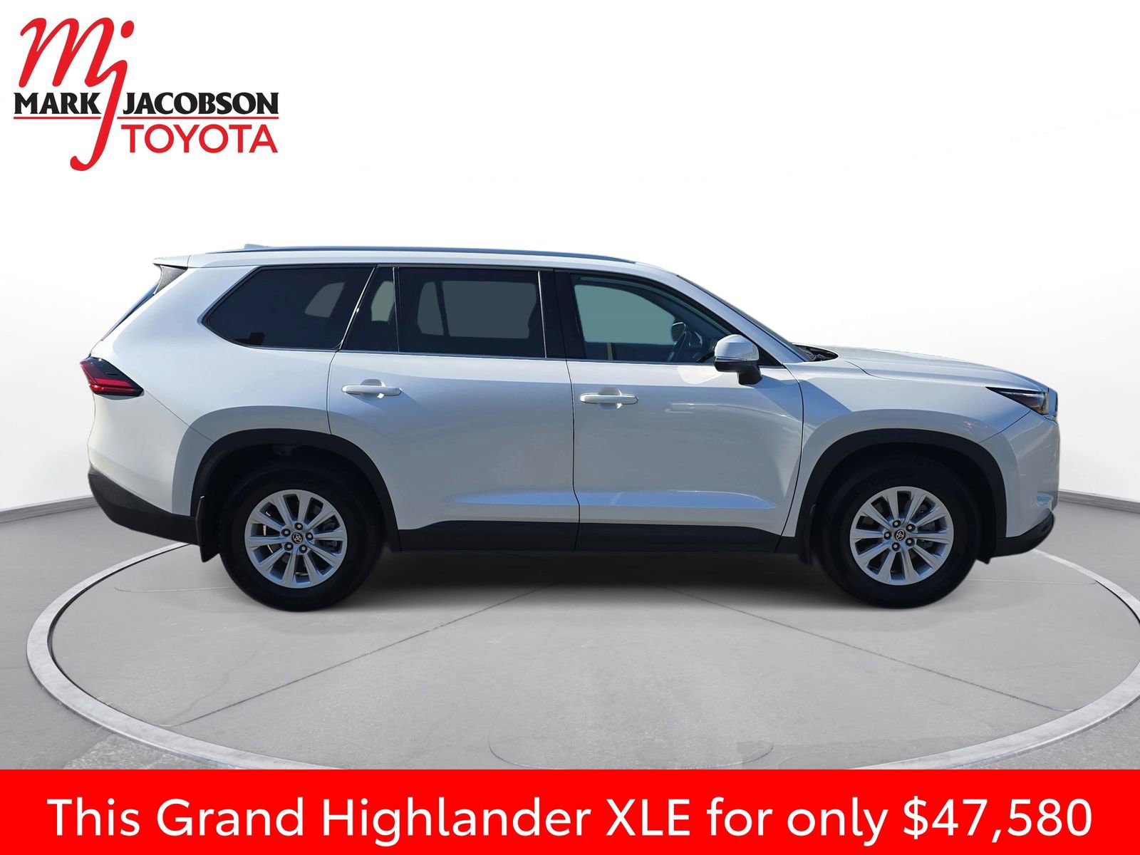 Used 2025 Toyota Grand Highlander AWD image 8