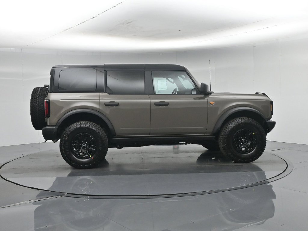 New 2026 Ford Bronco Badlands AWD/4WD image 29