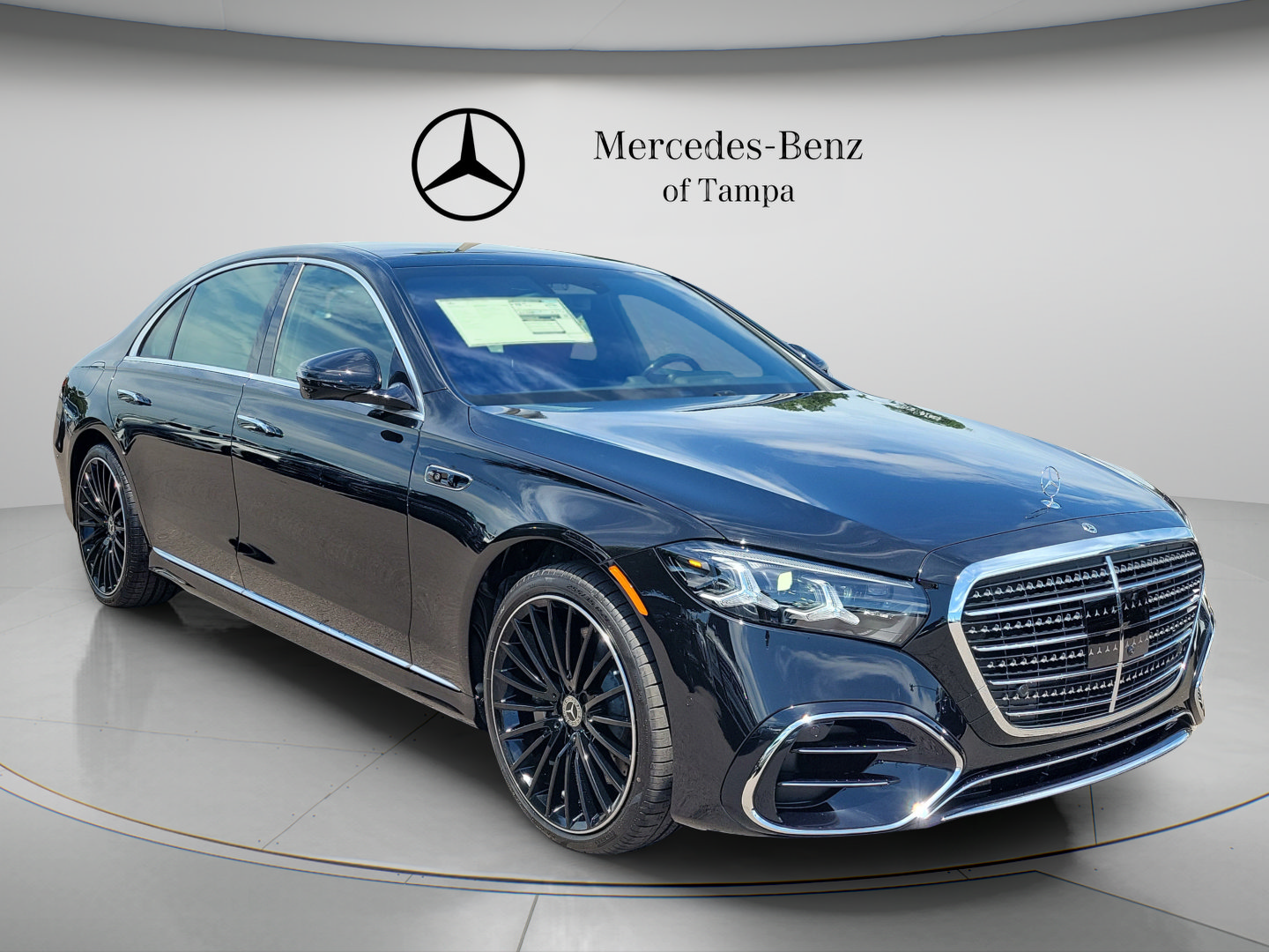 New 2027 Mercedes-Benz S 580 4MATIC Sedan image 4