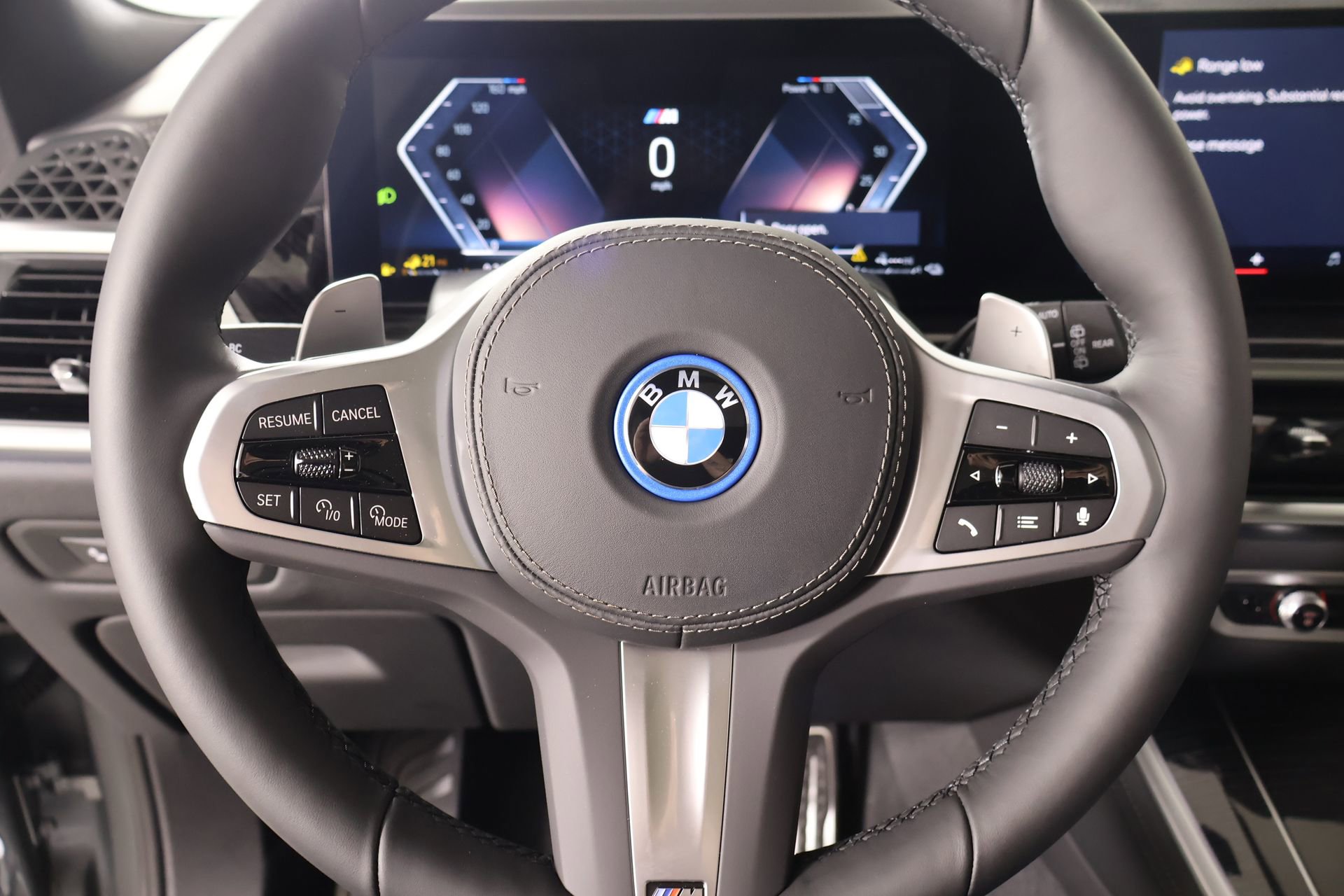 New 2026 BMW X5 xDrive50e w/ M Sport Package AWD/4WD video 3
