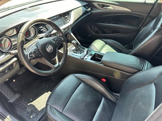 Used 2018 Buick Regal Preferred AWD/4WD image 9