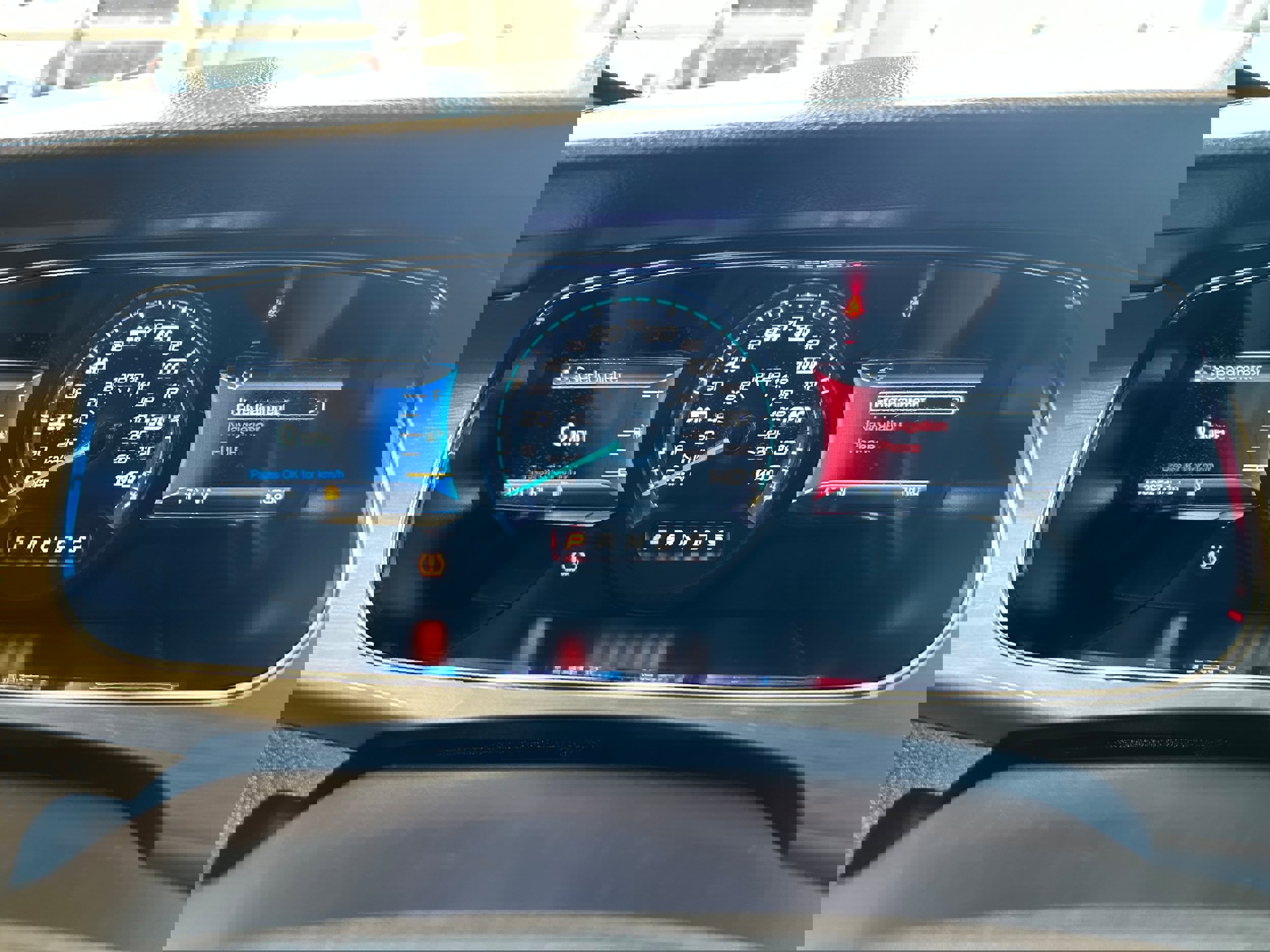 Used 2018 Ford Taurus SEL w/ Equipment Group 201A image 23