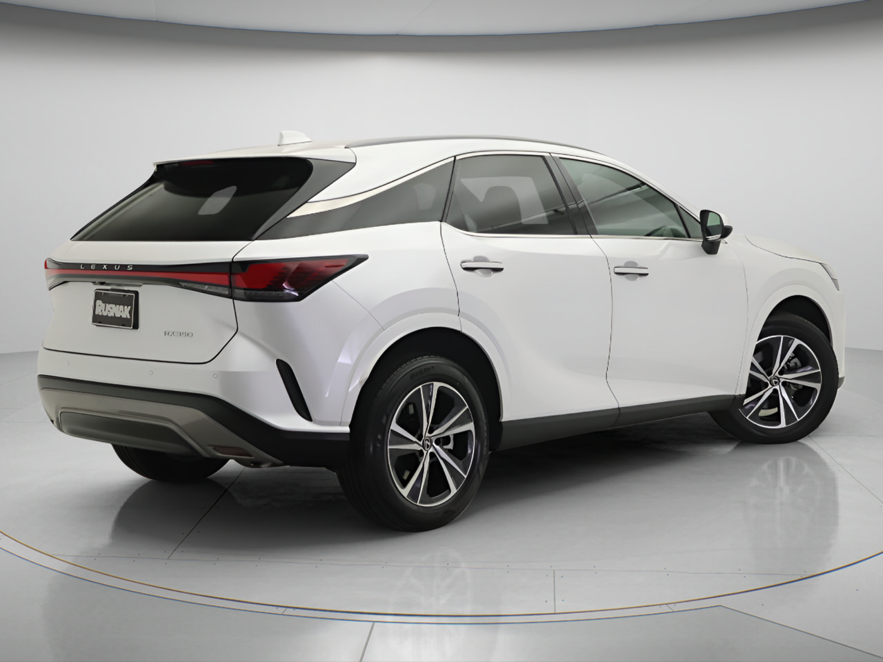 Used 2024 Lexus RX 350 FWD w/ Technology Package image 4