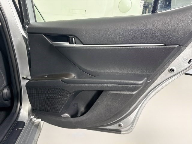 Used 2024 Toyota Camry LE w/ Convenience Package FWD image 27