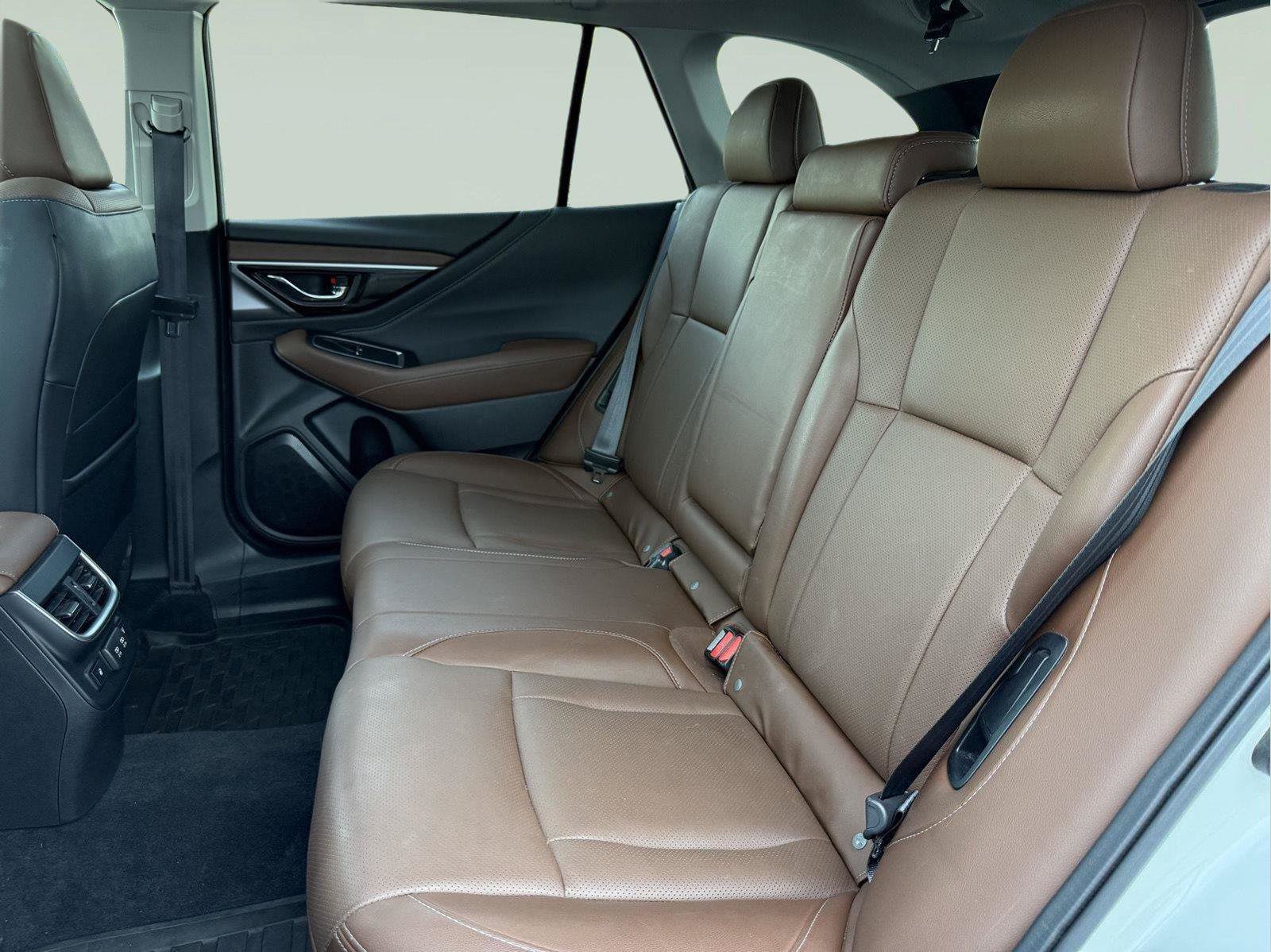 Used 2022 Subaru Outback Touring AWD/4WD image 20