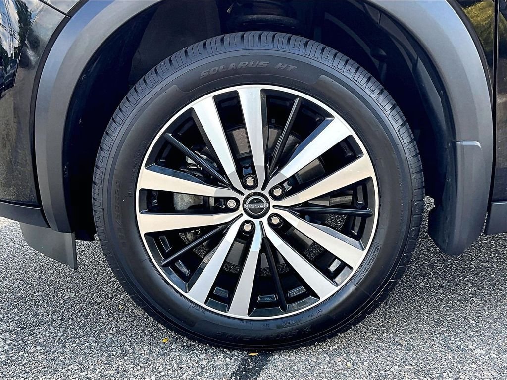 Certified 2023 Nissan Pathfinder Platinum AWD/4WD image 7