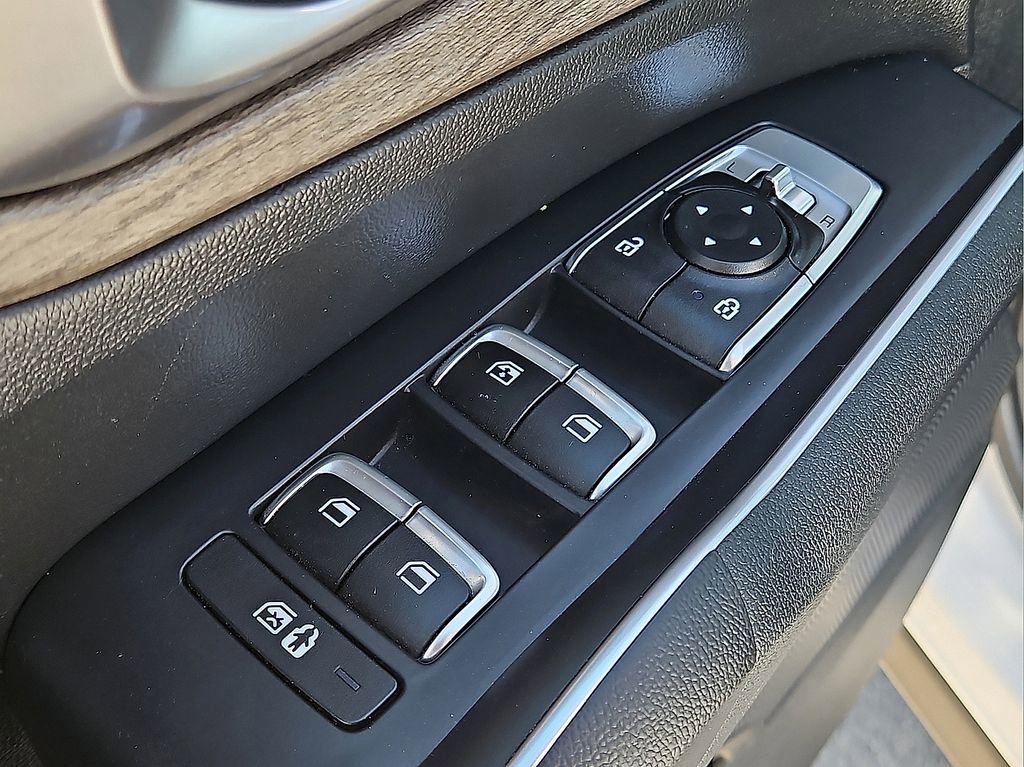 Used 2023 Kia Sorento X-Line EX image 18