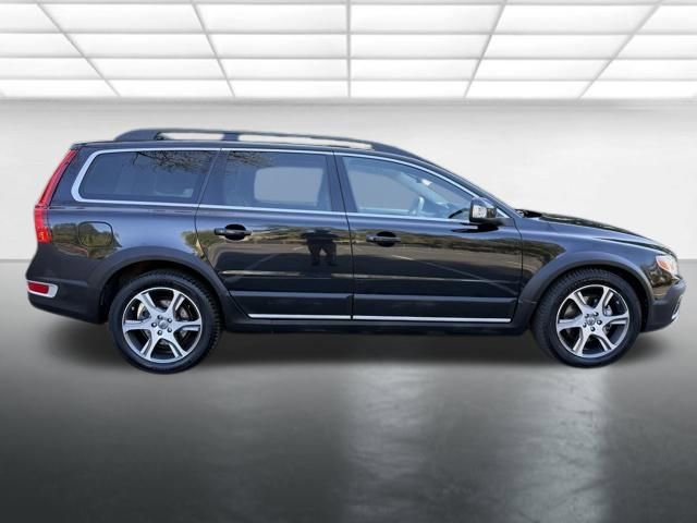 Used 2012 Volvo XC70 T6 image 4
