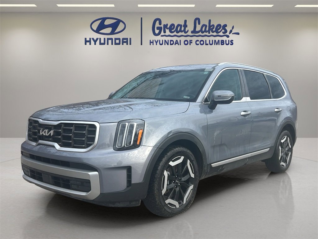 Used 2023 Kia Telluride S image 1