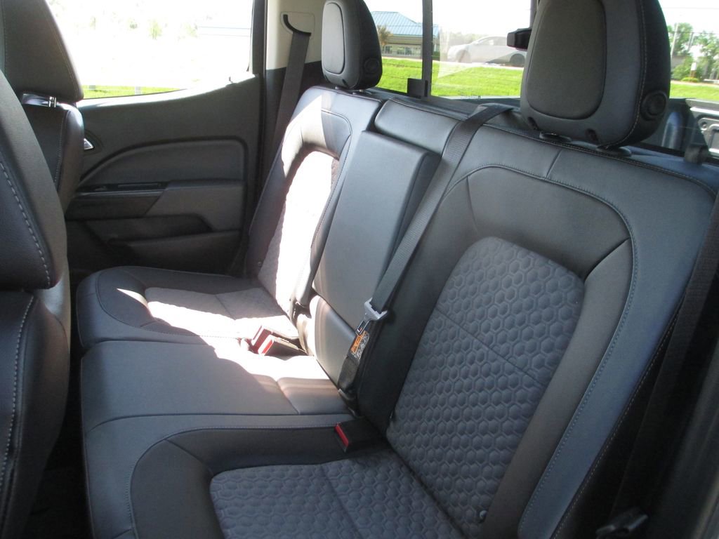Used 2022 Chevrolet Colorado Z71 AWD/4WD image 20