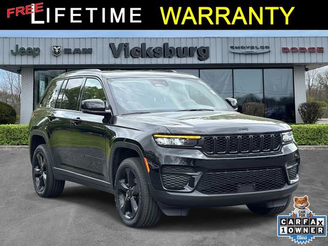 Used 2023 Jeep Grand Cherokee Altitude