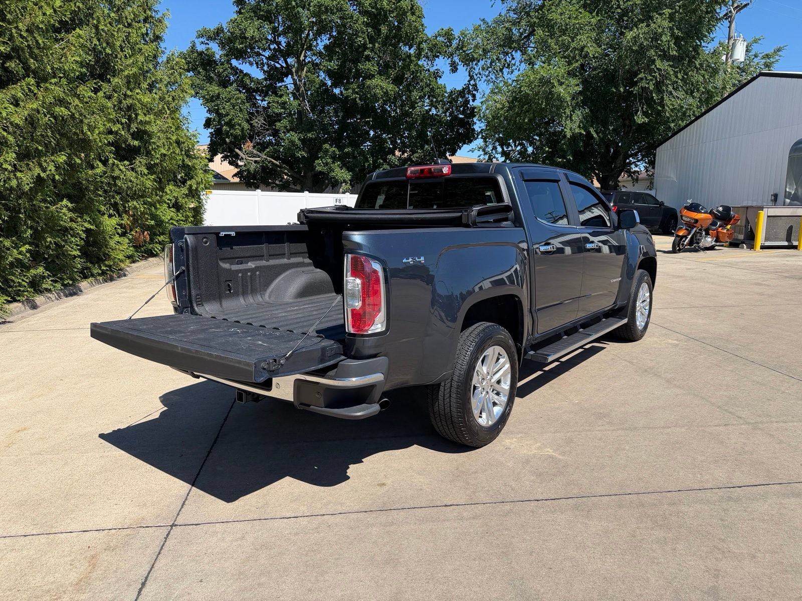 Used 2019 GMC Canyon SLT w/ Driver Alert Package AWD/4WD image 32