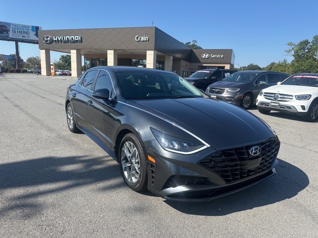 Certified 2023 Hyundai Sonata SEL w/ Preferred Accessory Package image 1