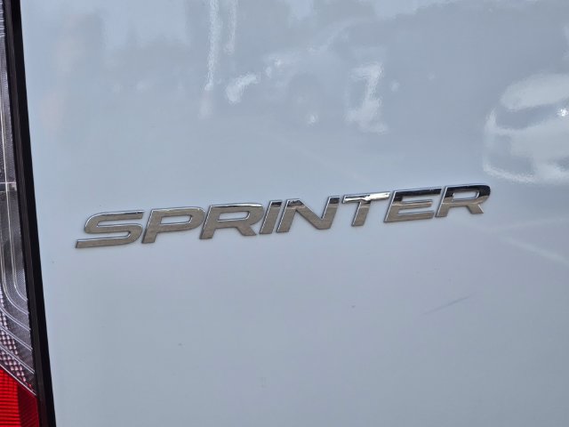 Used 2025 Mercedes-Benz Sprinter 2500 image 10