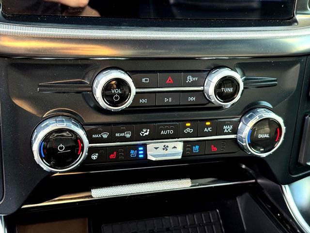 Used 2025 Ford F150 Raptor image 19