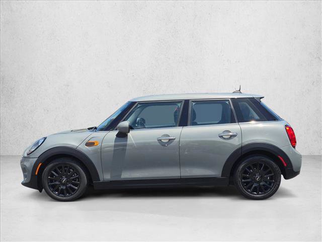 Used 2018 MINI Cooper 4-Door Hardtop FWD image 9
