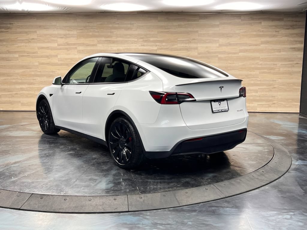 Used 2023 Tesla Model Y Performance AWD/4WD image 17