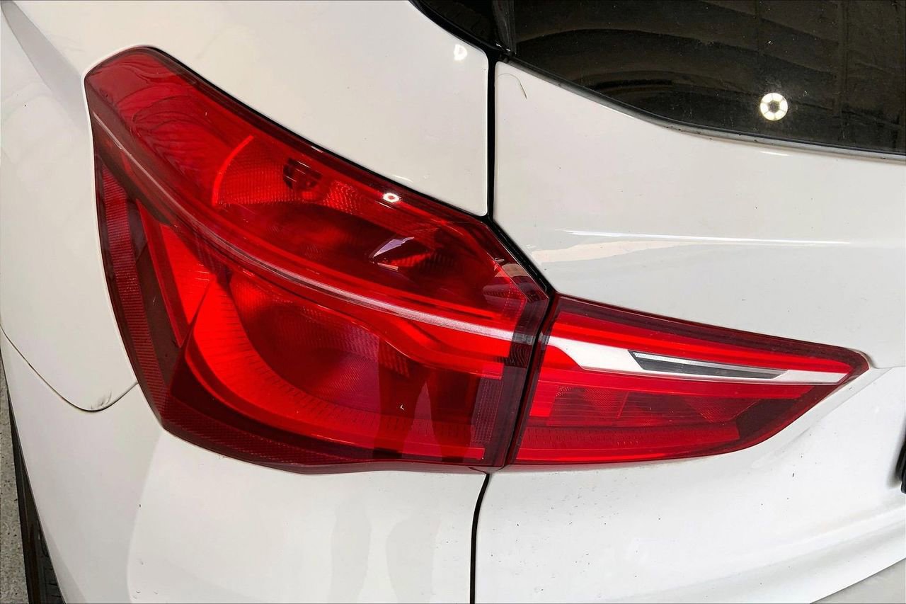 Used 2018 BMW X1 sDrive28i FWD image 13