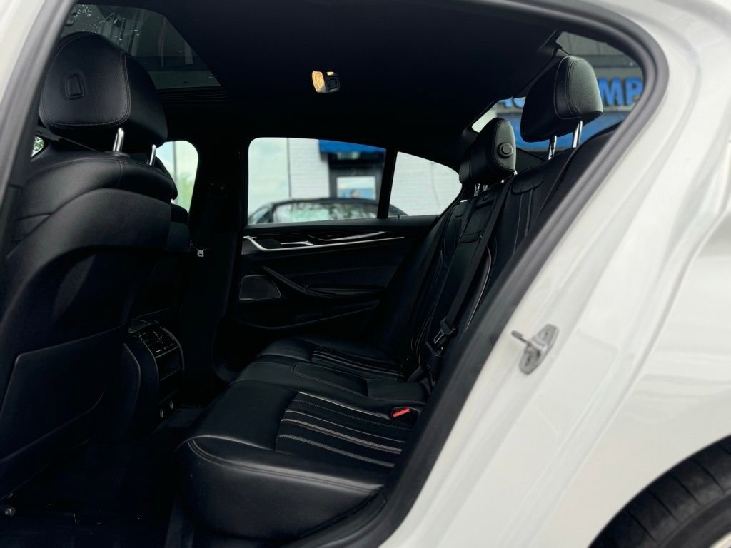 Used 2018 BMW 540i xDrive 540i xDrive image 18