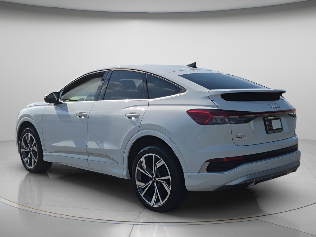 Used 2023 Audi Q4 e-tron Premium Plus w/ Premium Plus AWD/4WD image 6