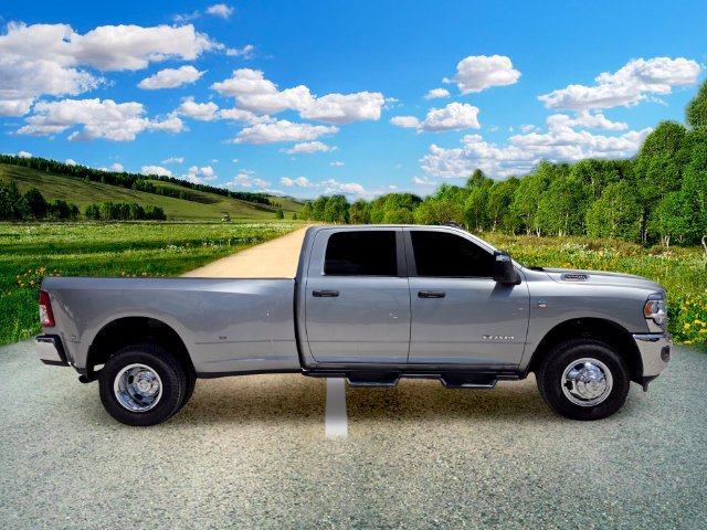 Certified 2024 RAM 3500 Big Horn w/ Bed Utility Group AWD/4WD image 7