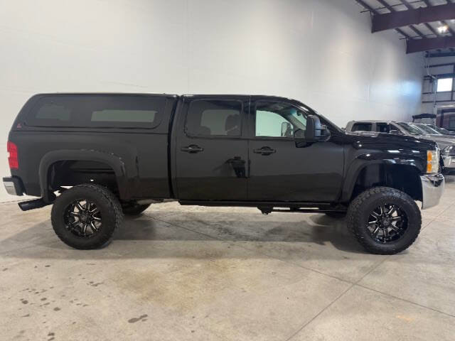 Used 2007 Chevrolet Silverado 2500 LT w/ 1LT Convenience Package image 7
