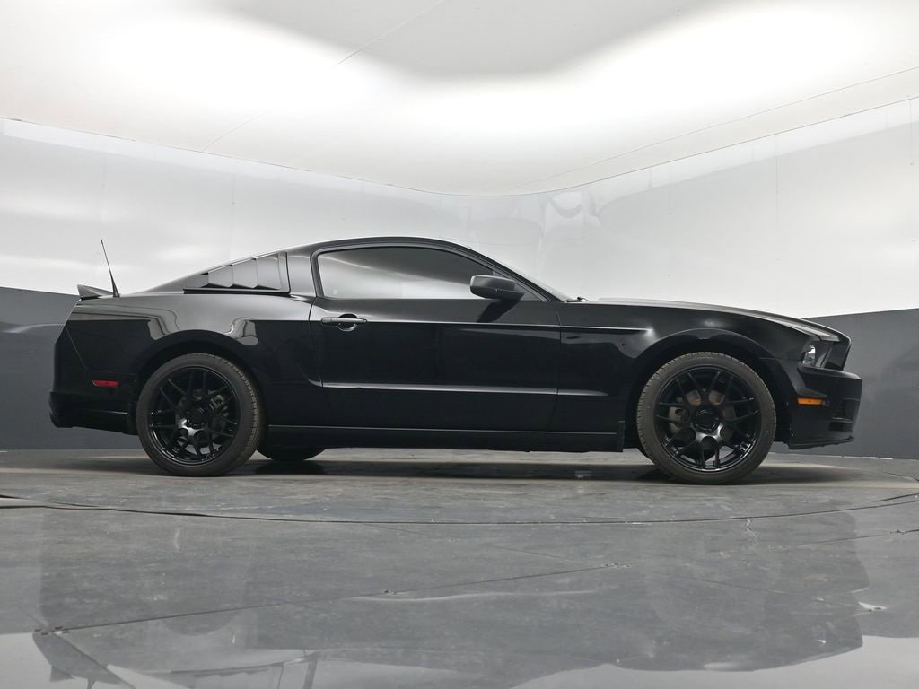 Used 2014 Ford Mustang Coupe image 36