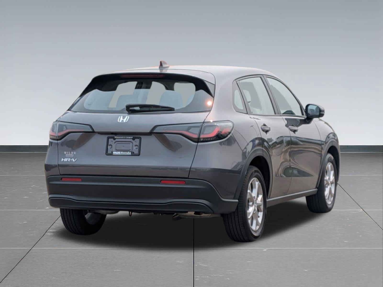 Used 2024 Honda HR-V LX image 5