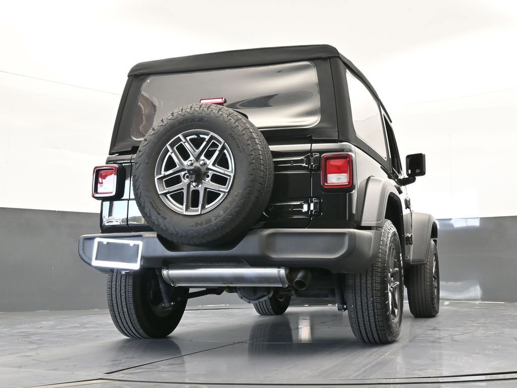 Used 2024 Jeep Wrangler Sport S image 49