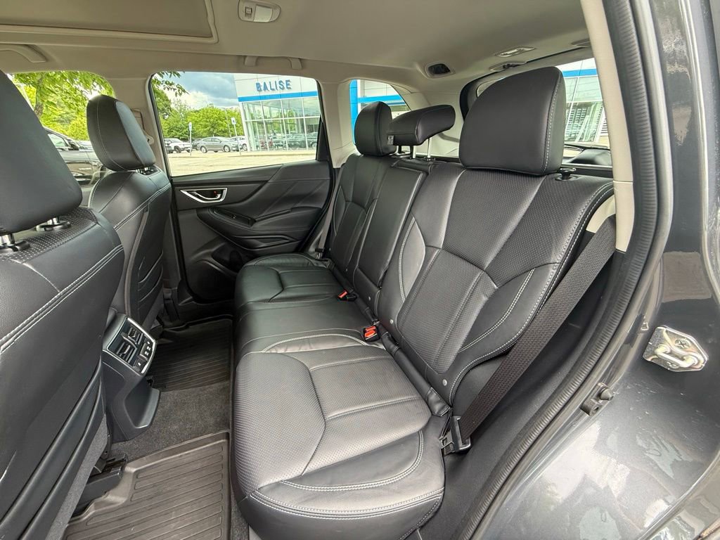 Used 2022 Subaru Forester Touring AWD/4WD image 23