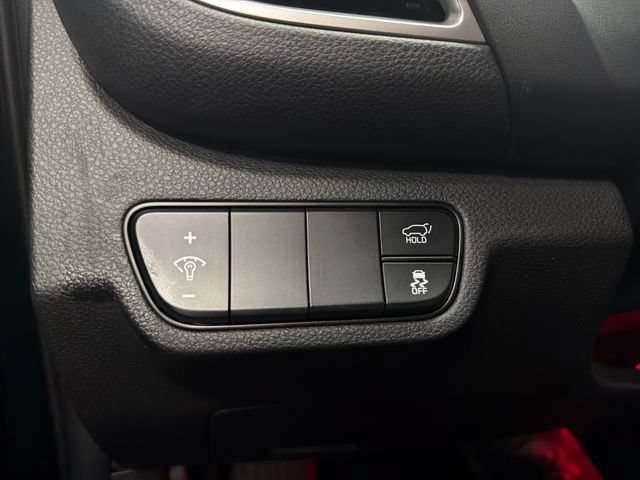 Certified 2024 Kia Seltos SX w/ SX Sunroof Package AWD/4WD image 28